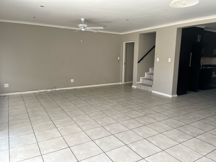 To Let 3 Bedroom Property for Rent in Top Town Eastern Cape